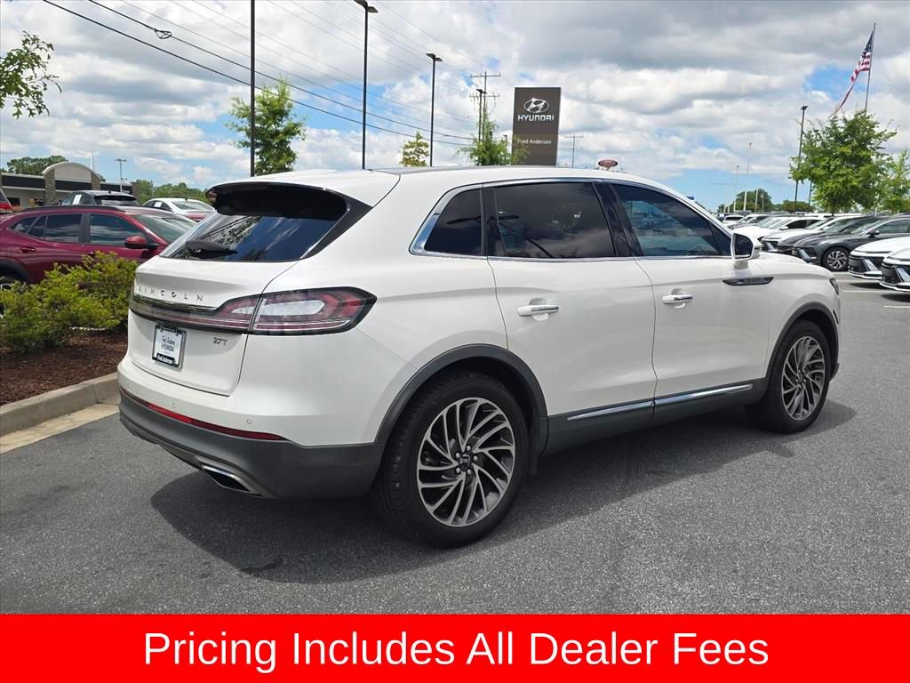 Used 2019 Lincoln Nautilus Reserve FWD image 3