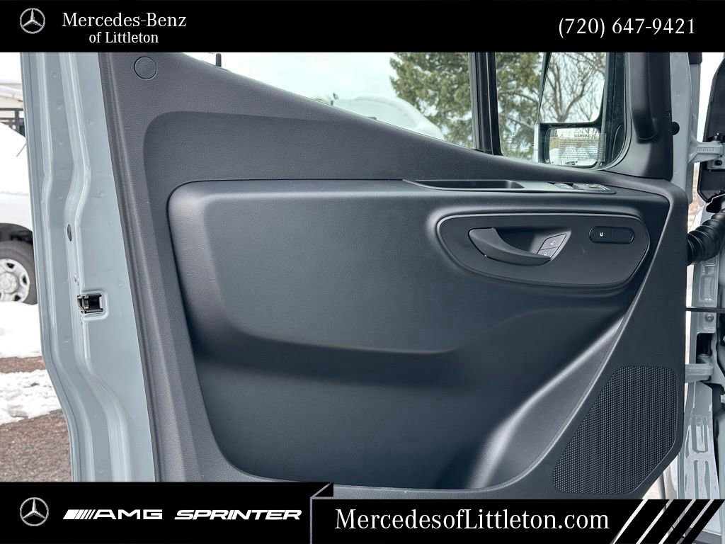 New 2025 Mercedes-Benz Sprinter 2500 image 12