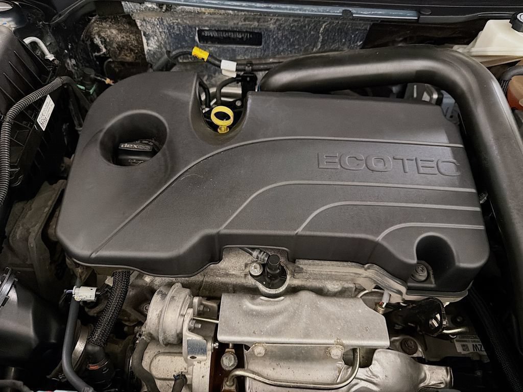 Used 2023 Chevrolet Equinox LT w/ LPO, Floor Liner Package AWD/4WD image 47