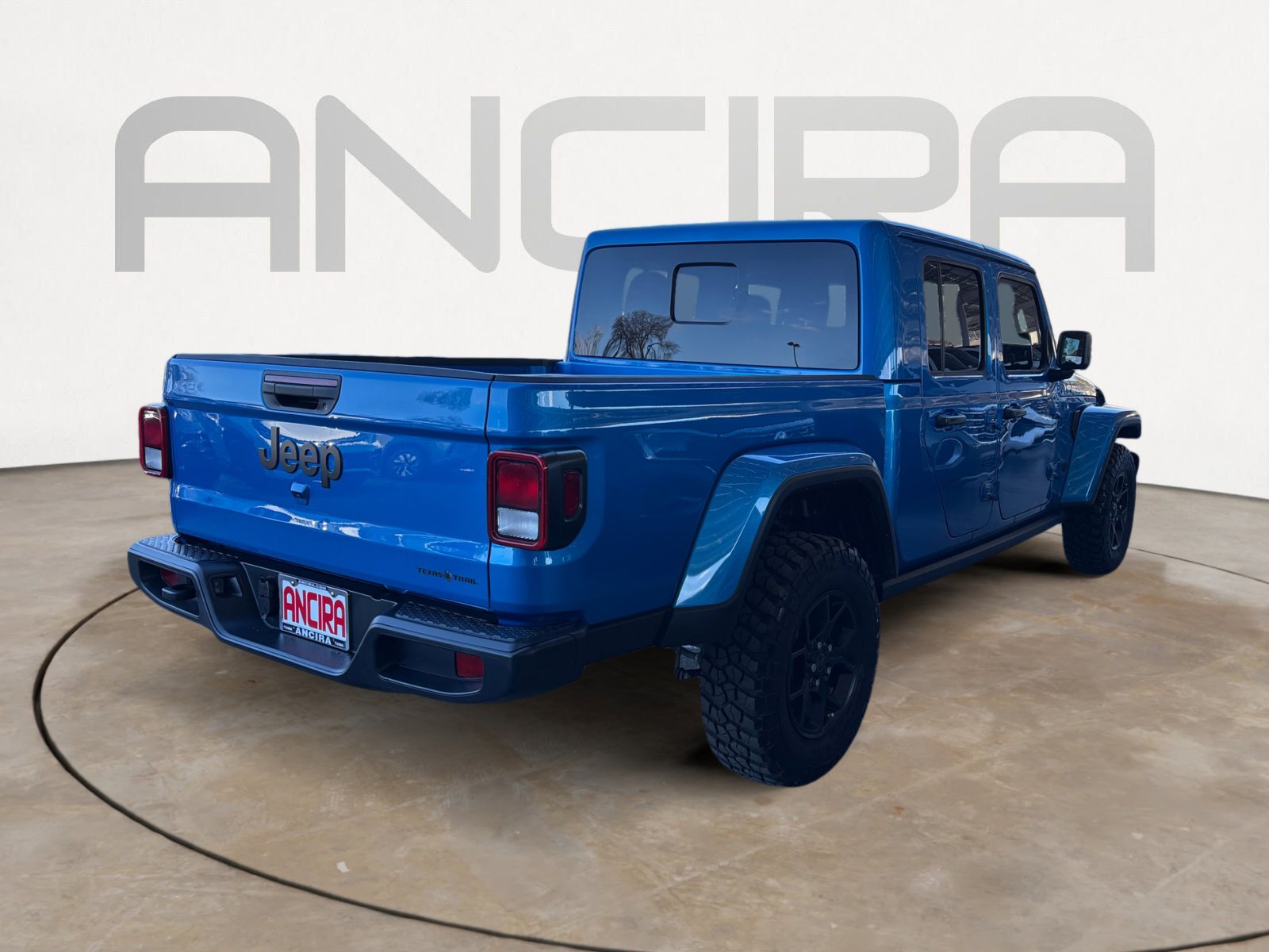 Used 2024 Jeep Gladiator Sport image 10