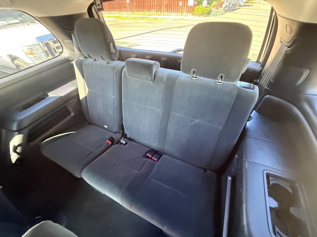 Used 2014 Toyota Sequoia SR5 w/ Sport Appearance Package AWD/4WD image 29