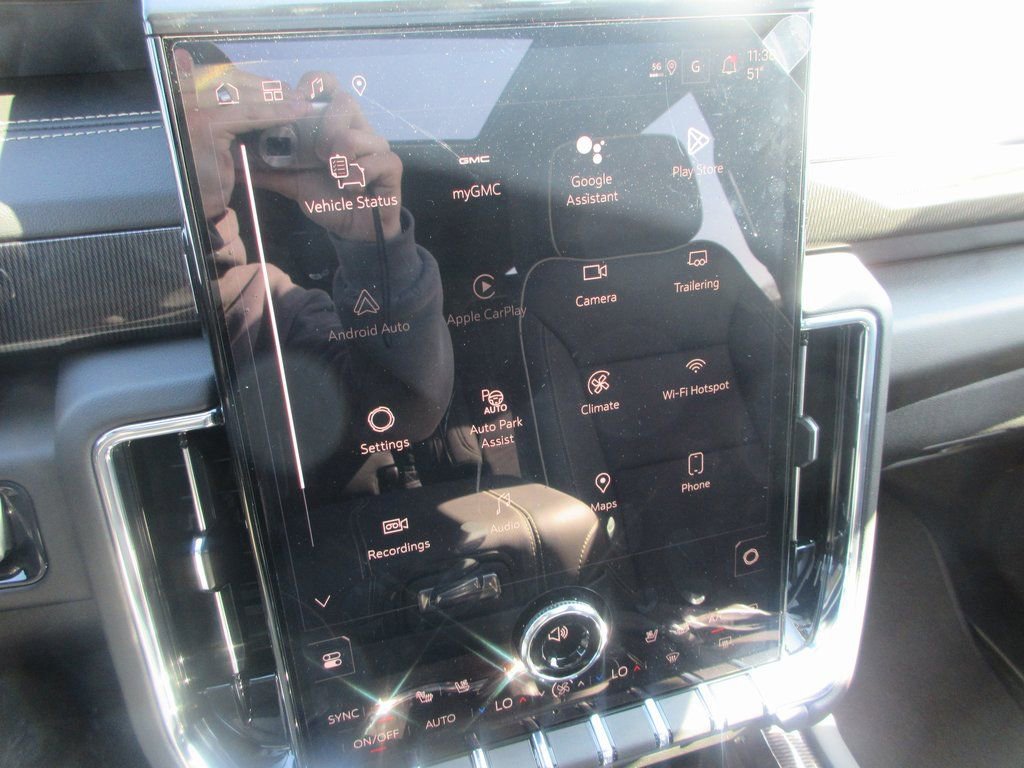 New 2026 GMC Yukon XL Elevation w/ Elevation Premium Package image 19