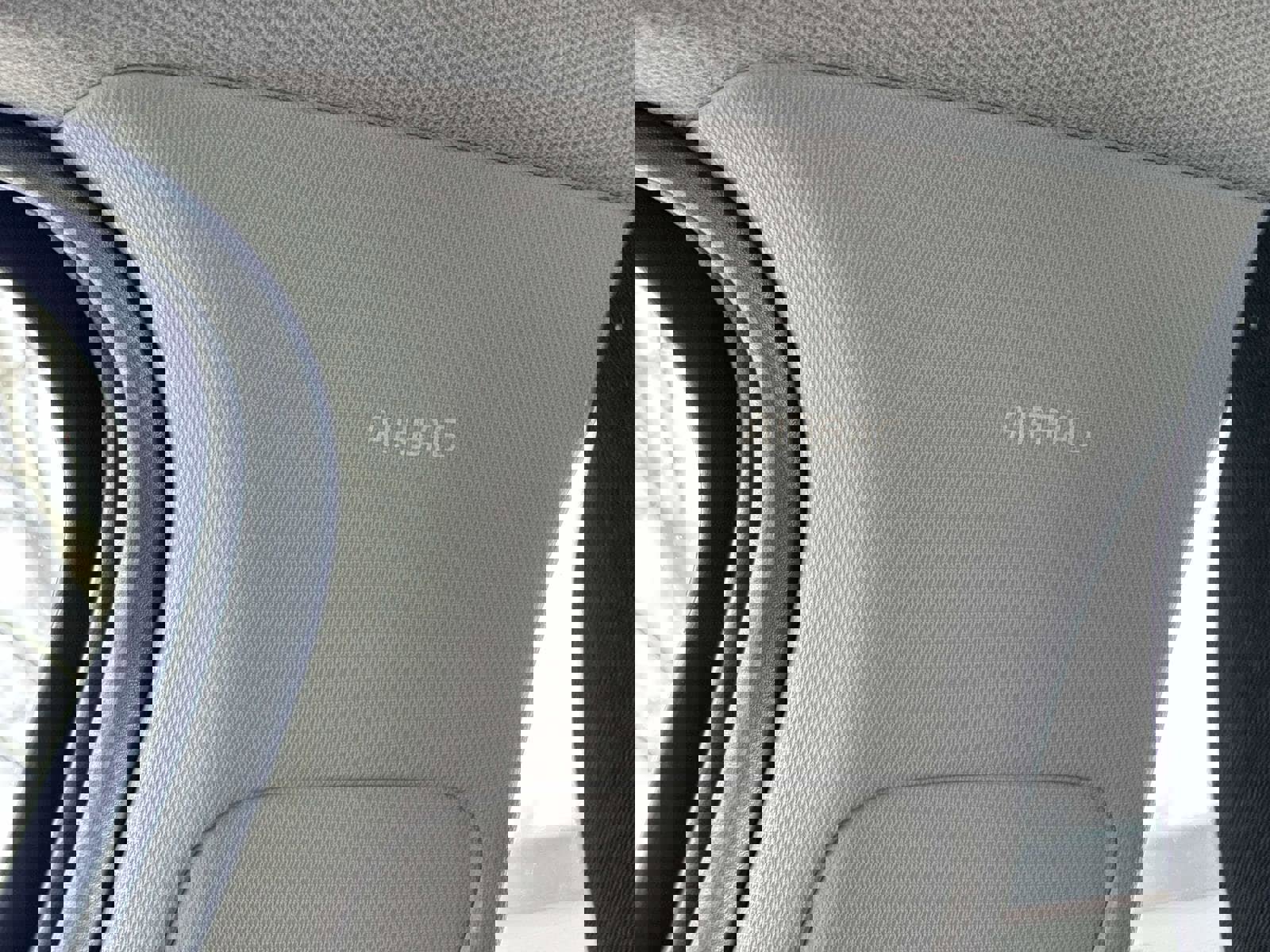 Used 2025 Kia K4 LXS image 28