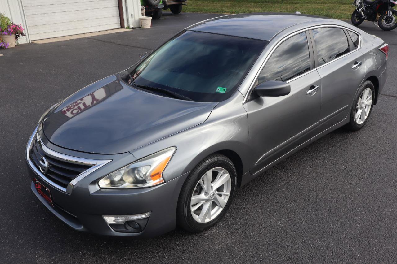 Used 2015 Nissan Altima 2.5 SV FWD image 11