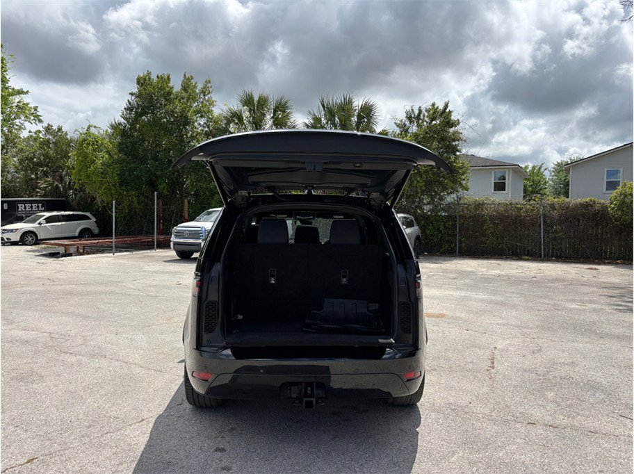 Used 2021 Land Rover Discovery HSE R-Dynamic image 57