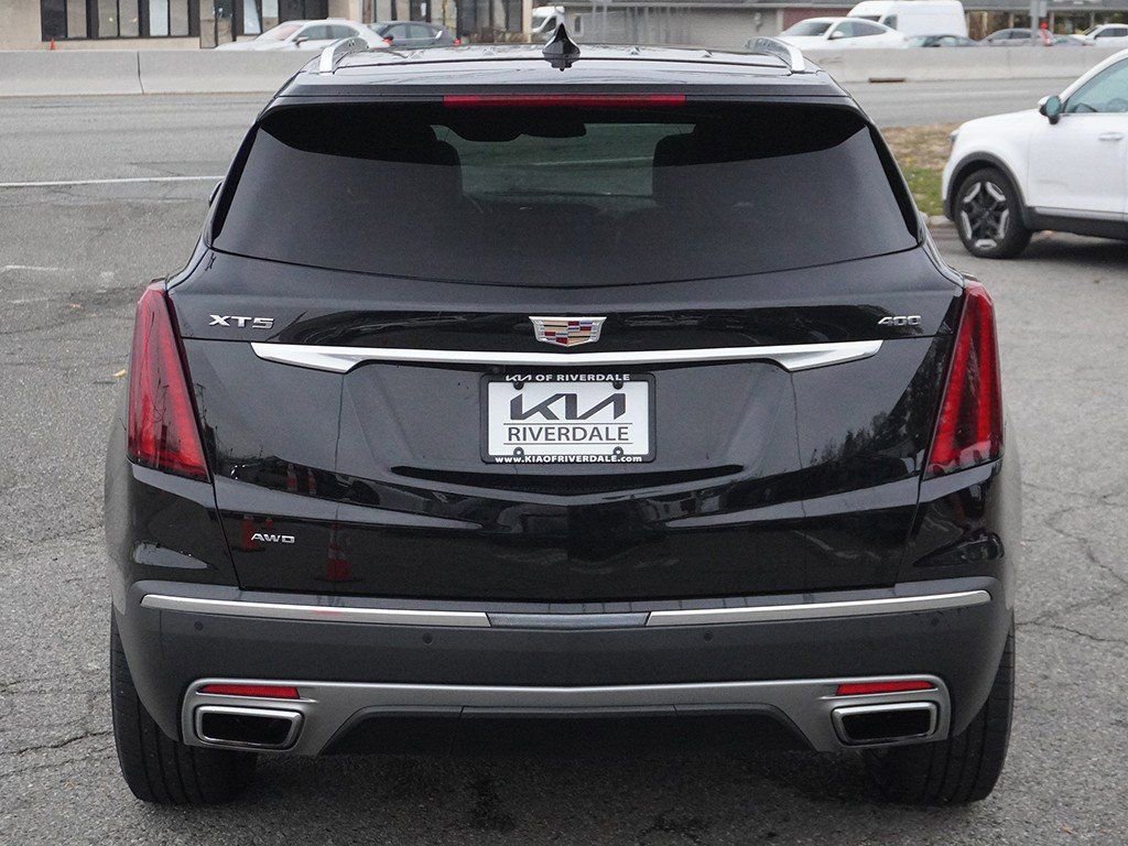 Used 2024 Cadillac XT5 Premium Luxury image 16