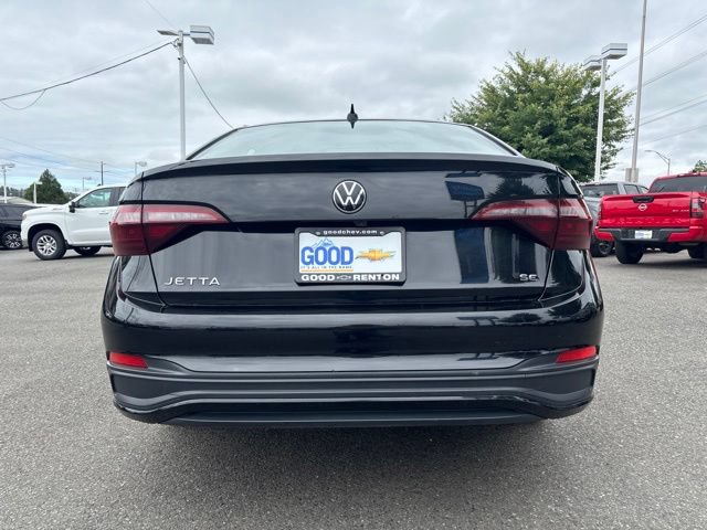 Used 2024 Volkswagen Jetta SE FWD image 4