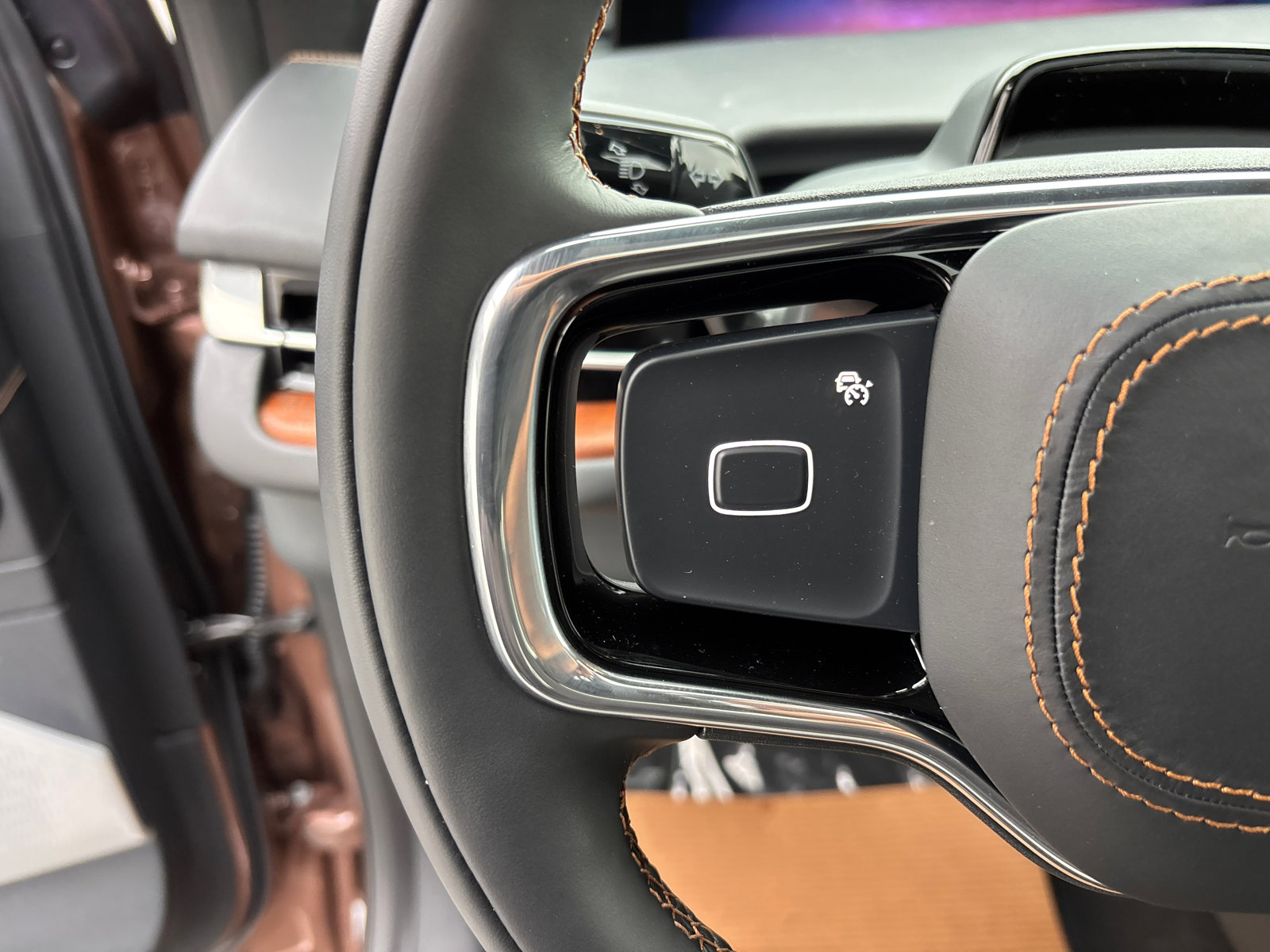 New 2025 Lincoln Navigator L Black Label image 16