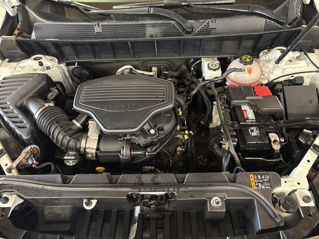 Used 2019 GMC Acadia SLE w/ Driver Alert Package I FWD image 10