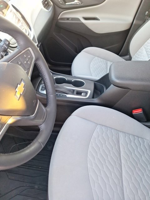 Used 2018 Chevrolet Equinox LT w/ Sun & Infotainment Package image 14