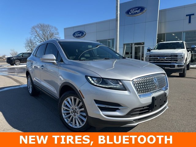 Used 2019 Lincoln MKC Premiere image 3