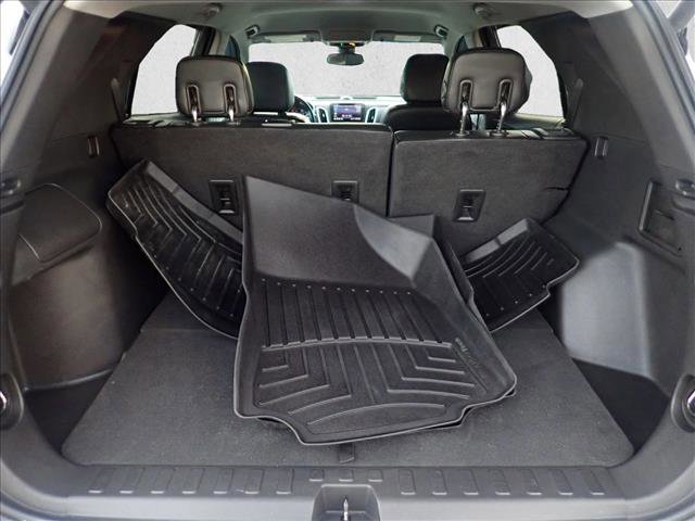 Used 2020 Chevrolet Equinox LT w/ Sport Edition image 8