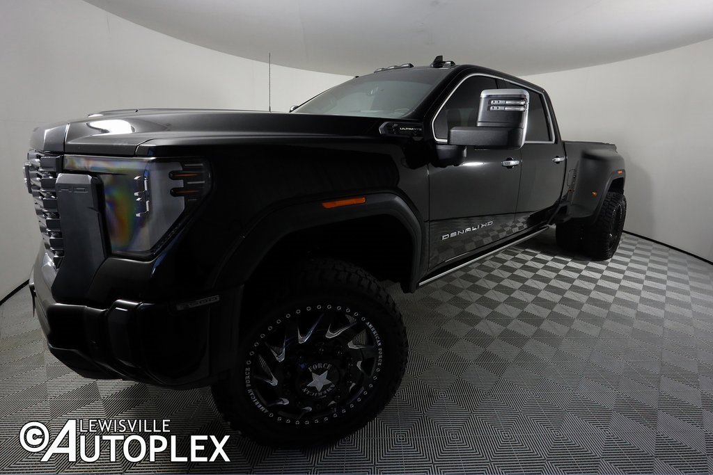 Used 2024 GMC Sierra 3500 Denali Ultimate image 1