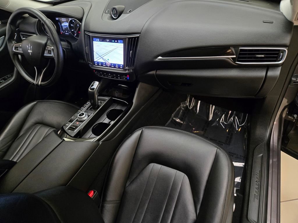 Certified 2022 Maserati Levante GT image 28