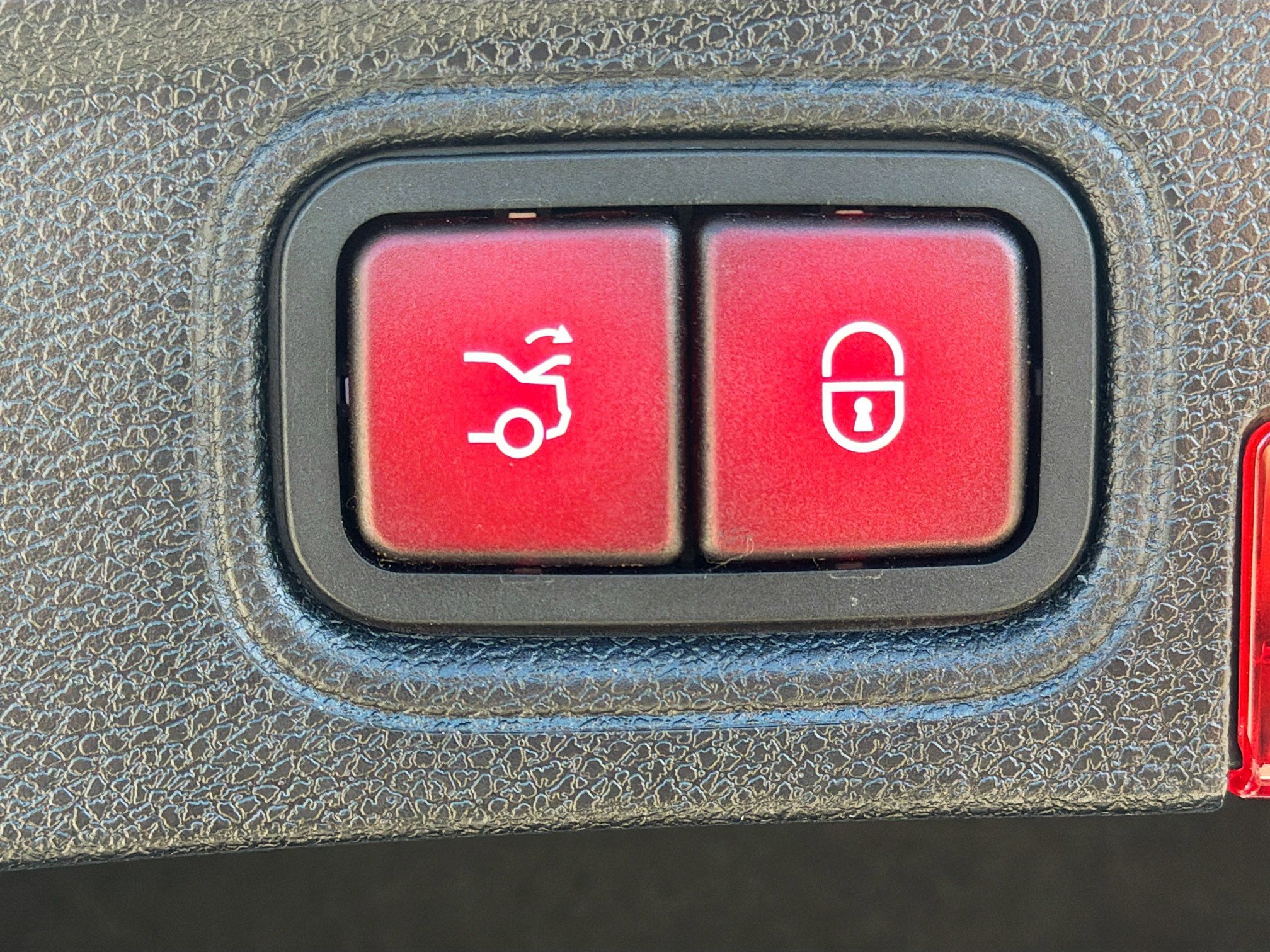 Used 2020 Mercedes-Benz C 300 Coupe image 13