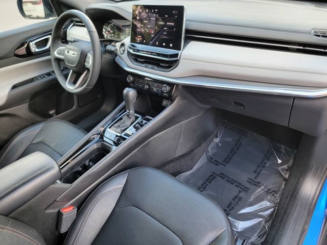 Certified 2023 Jeep Compass Limited AWD/4WD image 25