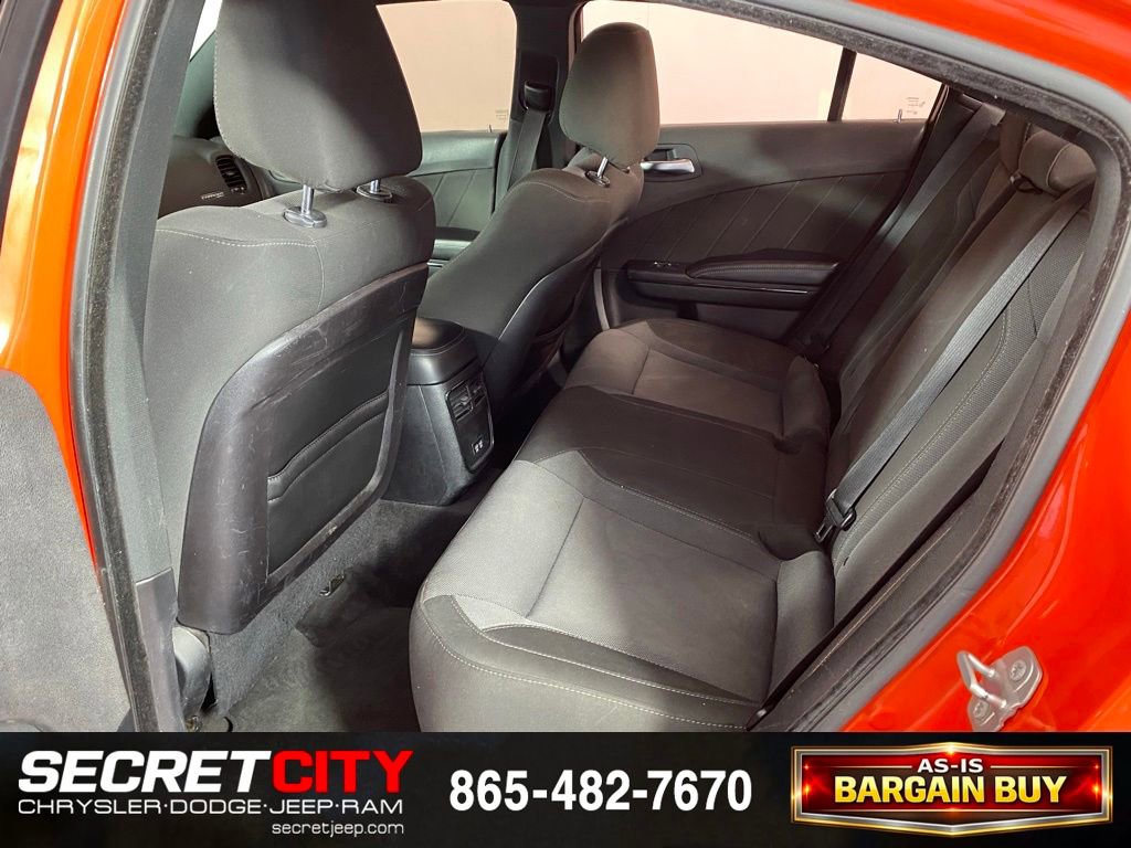 Used 2018 Dodge Charger SXT Plus w/ Blacktop Package RWD image 27