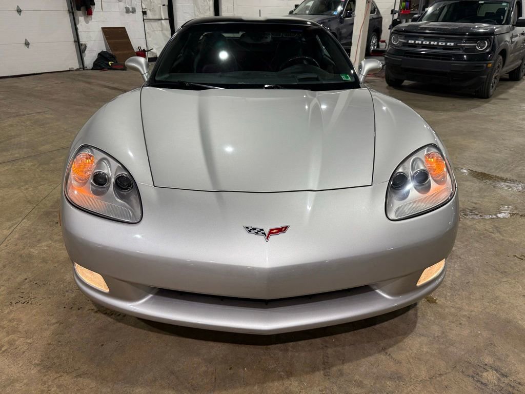 Used 2006 Chevrolet Corvette Coupe w/ Preferred Equipment Group image 2