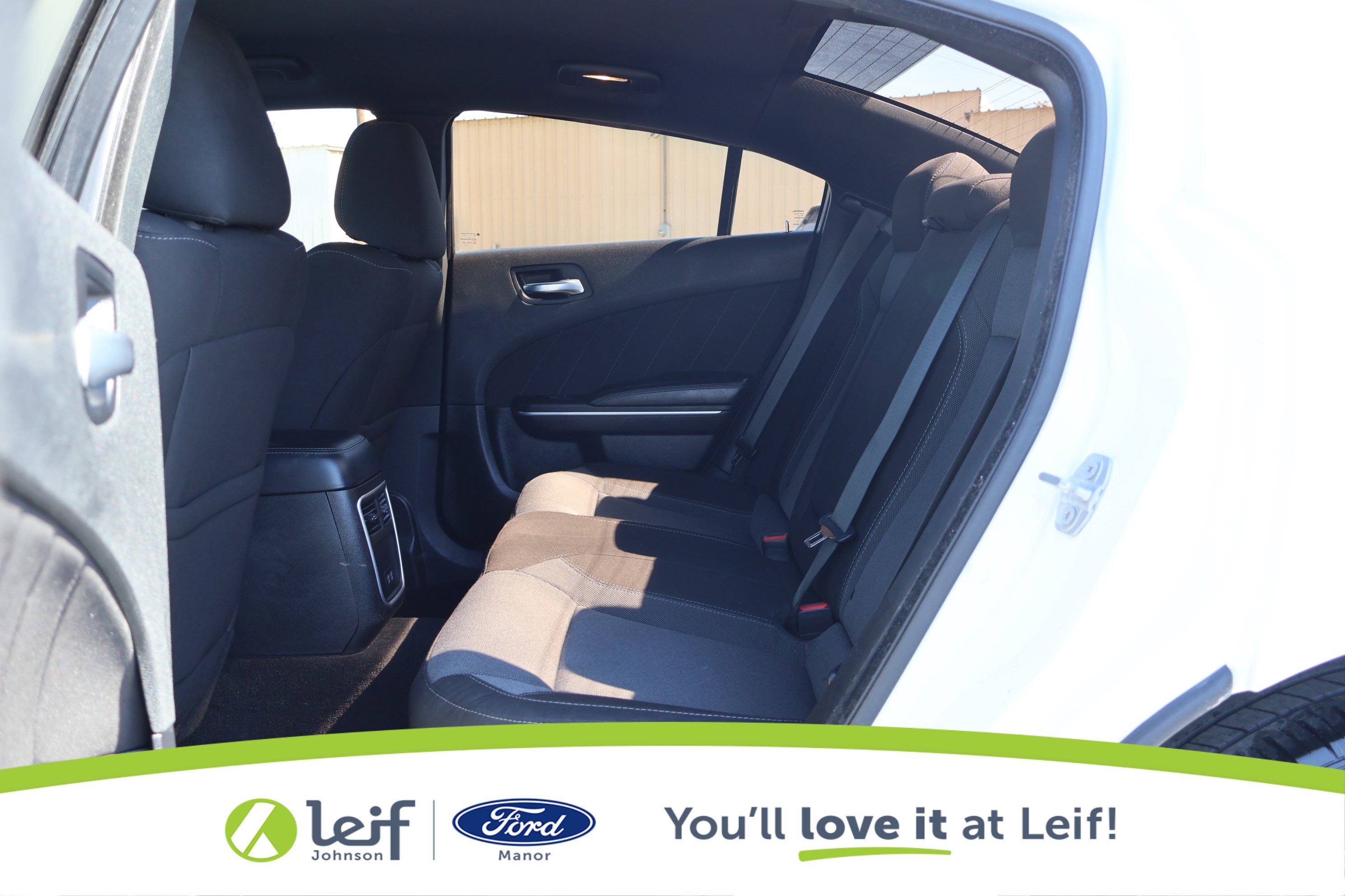 Used 2021 Dodge Charger SXT image 25