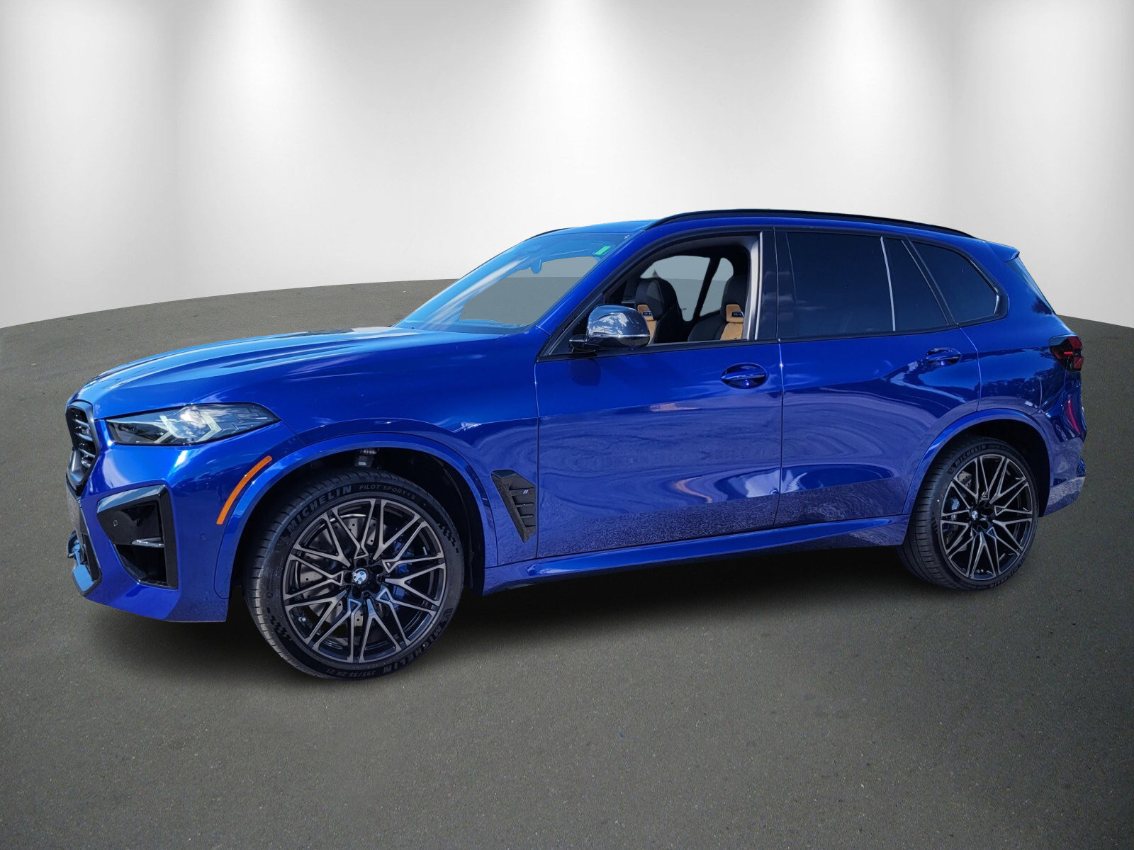 New 2026 BMW X5 M Competition w/ Executive Package image 3