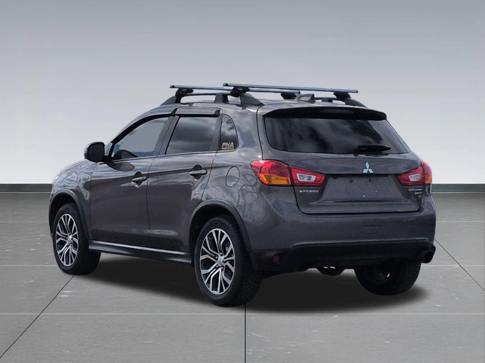 Used 2017 Mitsubishi Outlander Sport SE image 4