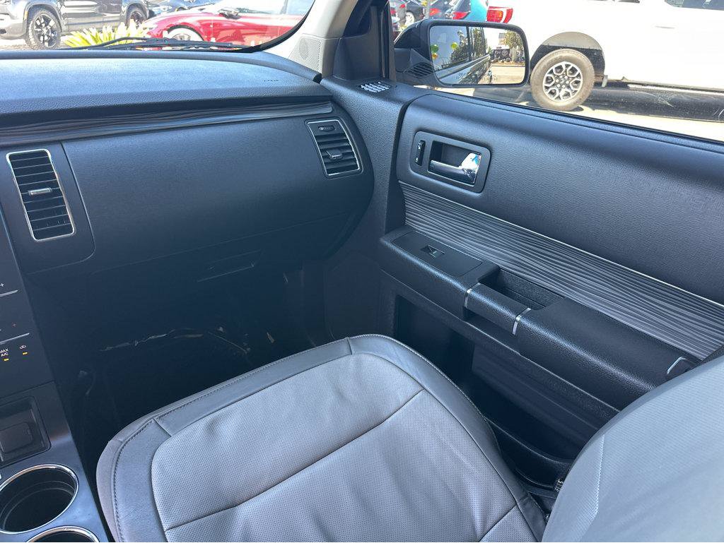 Used 2019 Ford Flex SEL w/ Equipment Group 202A FWD image 18