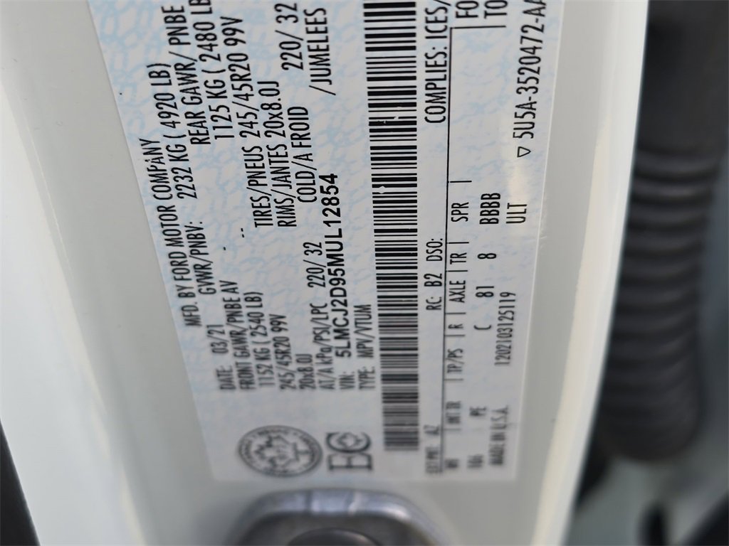 Used 2021 Lincoln Corsair Reserve w/ Equipment Group 201A image 13