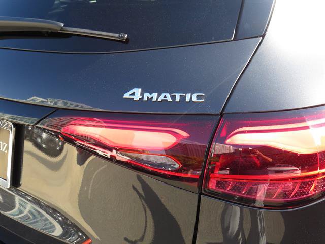 Used 2026 Mercedes-Benz GLC 300 4MATIC image 30