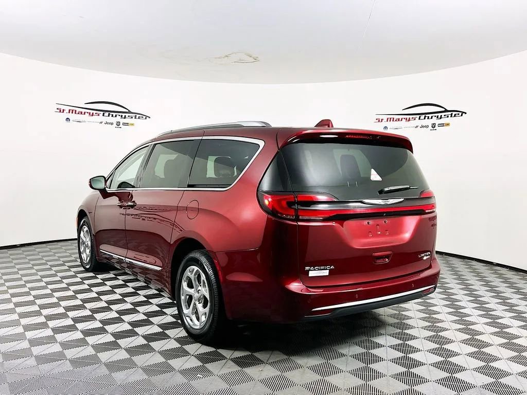 Used 2021 Chrysler Pacifica Limited image 6