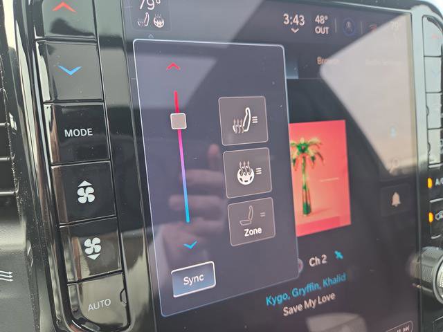 New 2026 RAM 1500 4x4 Crew Cab image 8