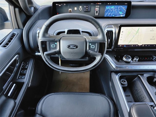 New 2025 Ford Expedition Platinum w/ Stealth Performance Package image 13