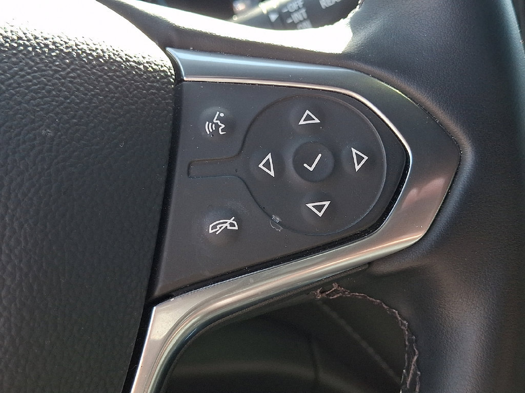 Used 2023 Chevrolet Traverse LT AWD/4WD image 22