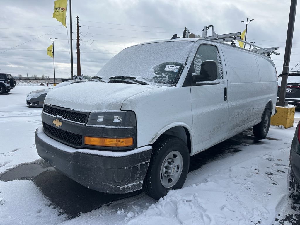 Used 2025 Chevrolet Express 2500 Extended w/ Communications Package image 13