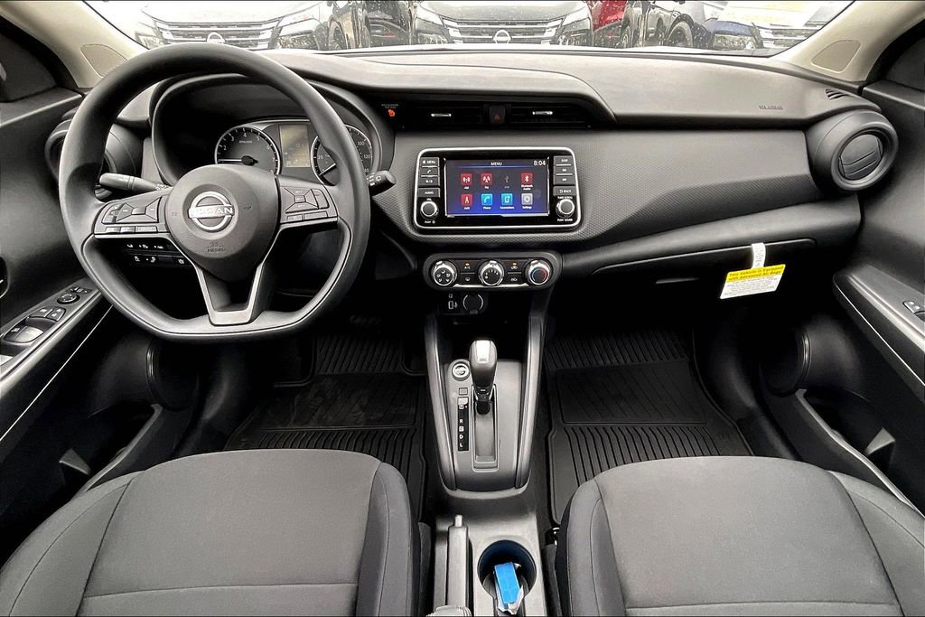 New 2025 Nissan Kicks Play S image 2