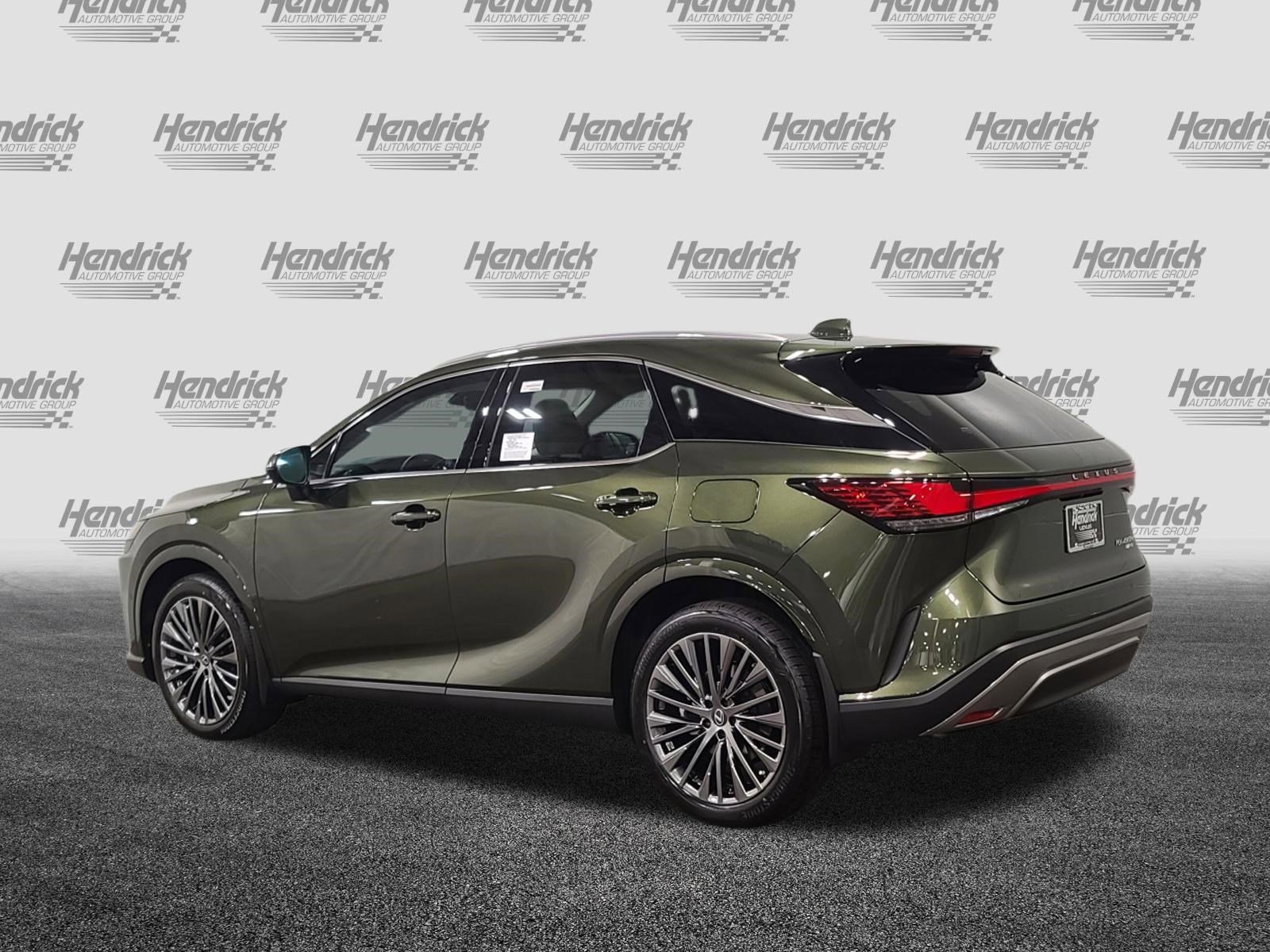Used 2026 Lexus RX 450h AWD w/ Convenience Package image 7