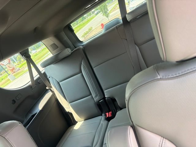 Used 2021 GMC Yukon XL SLT w/ SLT Premium Package RWD image 10