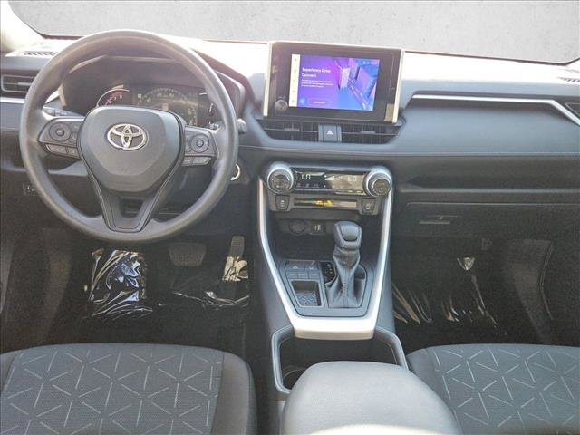 Used 2024 Toyota RAV4 XLE FWD image 16