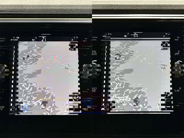 Certified 2022 Volkswagen Atlas Cross Sport SEL R-Line image 14