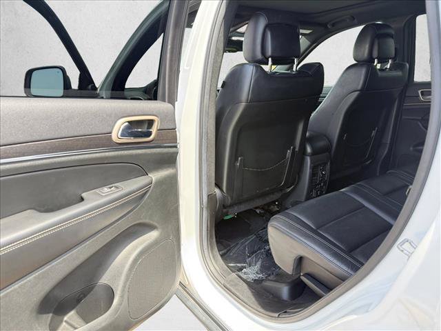 Used 2014 Jeep Grand Cherokee Limited w/ Luxury Group II AWD/4WD image 20