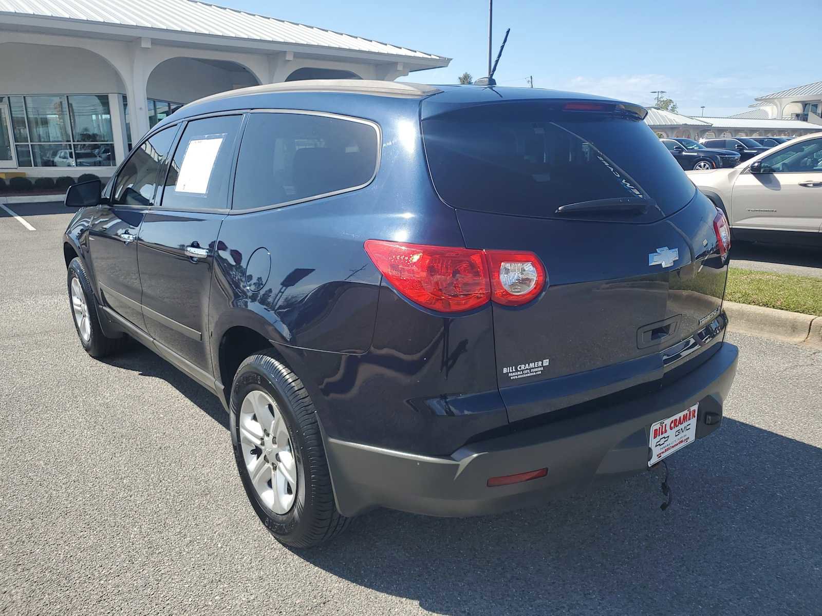 Used 2012 Chevrolet Traverse LS image 3