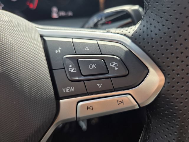 New 2026 Volkswagen Tiguan SE R-Line AWD/4WD image 22