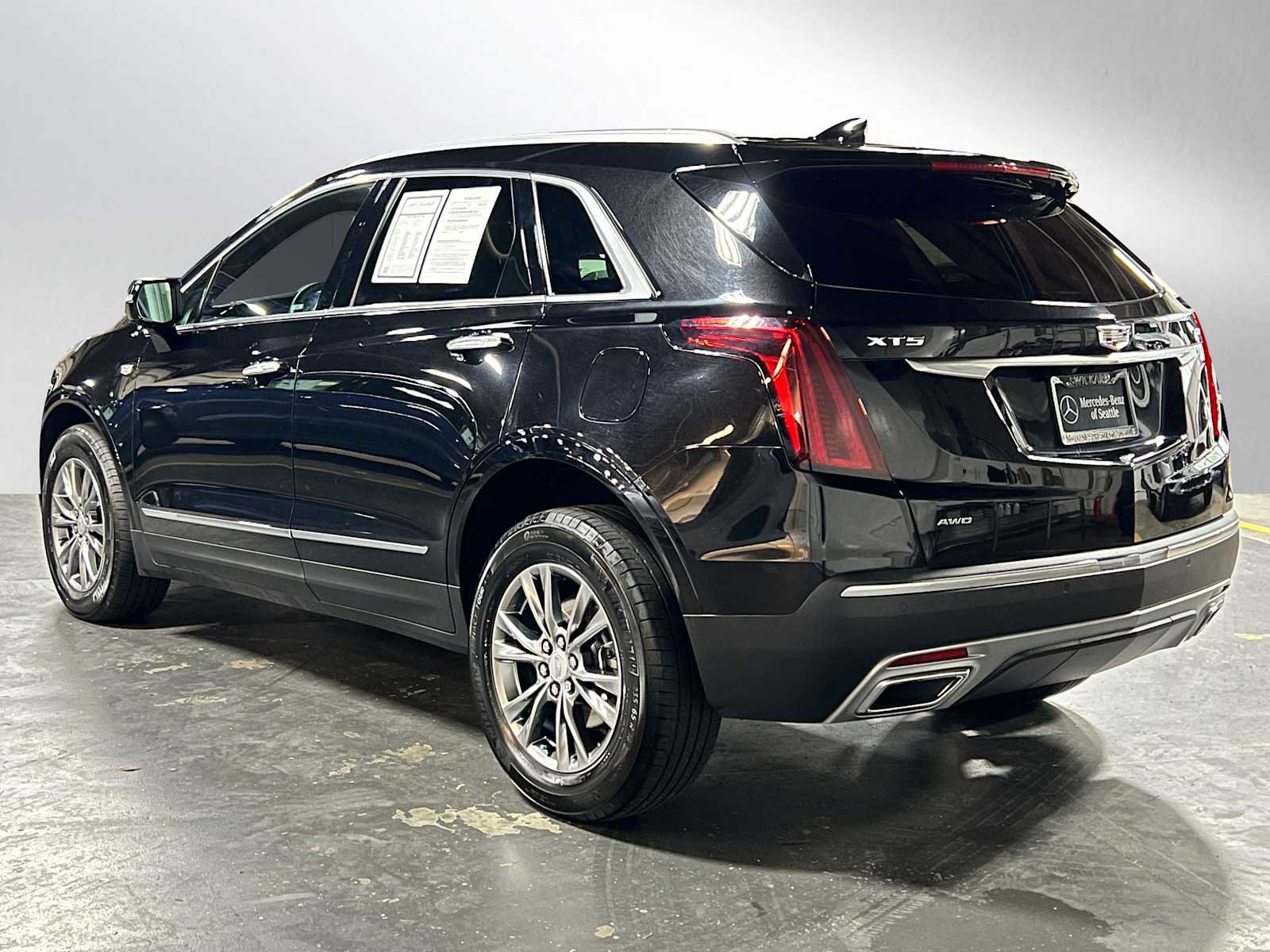 Used 2023 Cadillac XT5 Premium Luxury AWD/4WD image 5