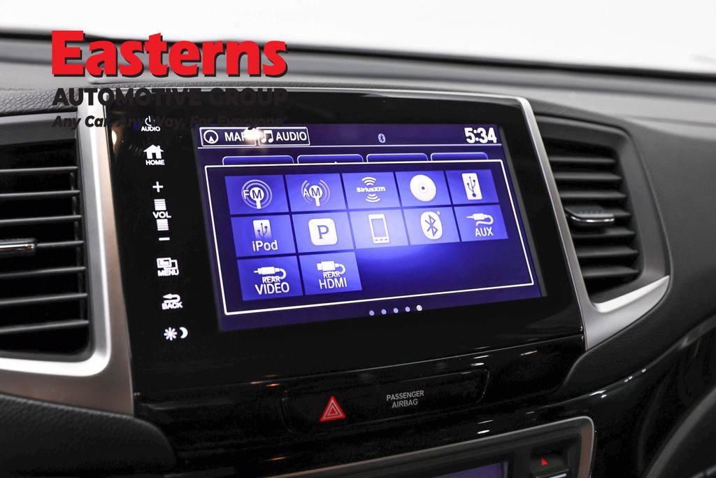 Used 2017 Honda Pilot Elite image 18