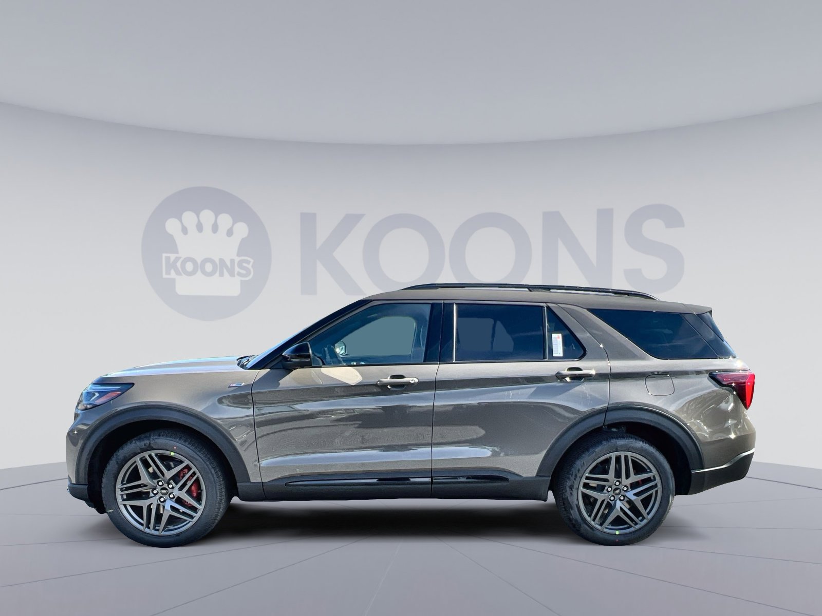 New 2026 Ford Explorer ST-Line AWD/4WD image 2