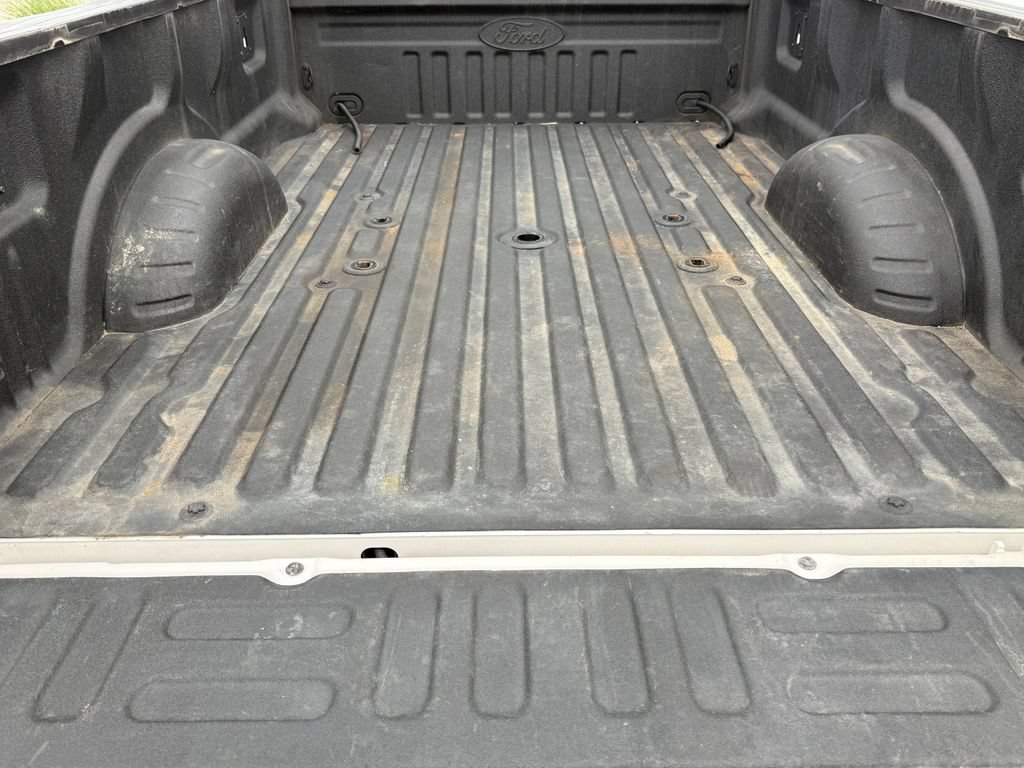 Used 2017 Ford F450 Platinum w/ Platinum Ultimate Package AWD/4WD image 23