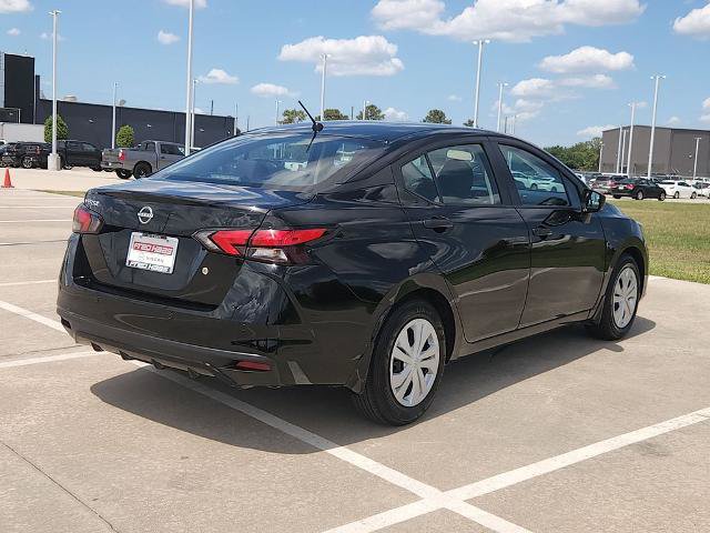 Certified 2025 Nissan Versa S w/ Trunk Package FWD image 5