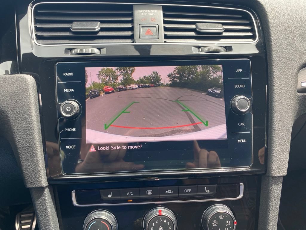 Used 2018 Volkswagen GTI S FWD image 29