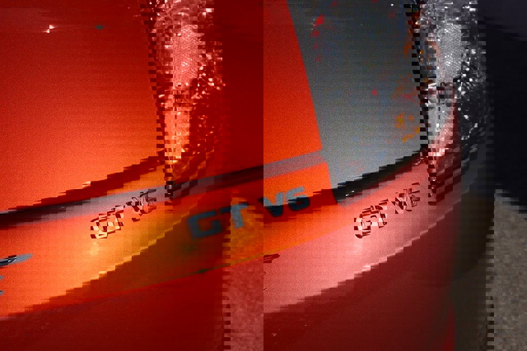 Used 2012 Mitsubishi Eclipse GT image 8