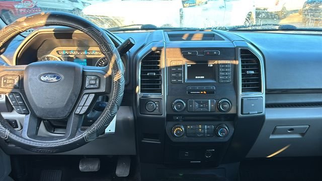 Used 2017 Ford F150 XLT AWD/4WD image 7