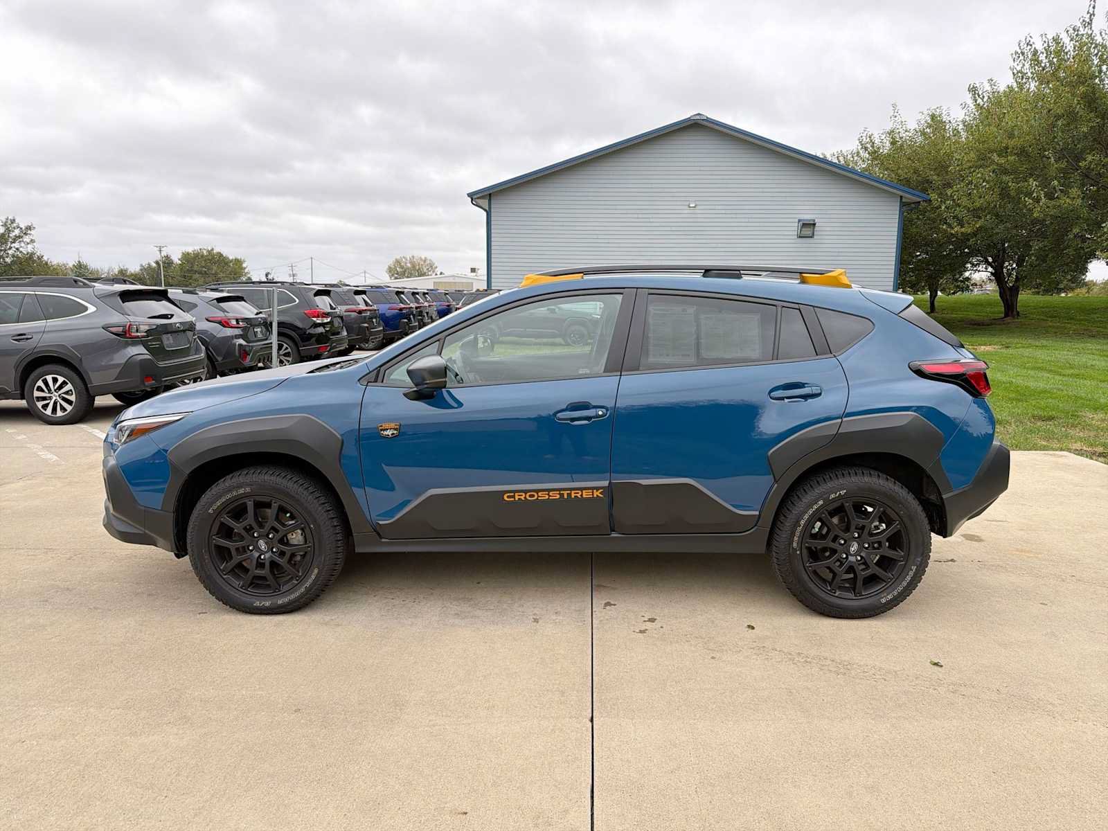 Used 2026 Subaru Crosstrek 2.5i Wilderness AWD/4WD image 3